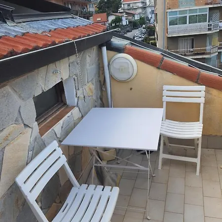 Via Galilei Apartment Vista Mare *